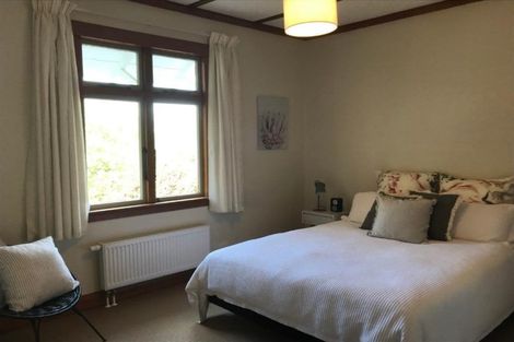 Photo of property in 107 Belt Road, New Plymouth, 4310