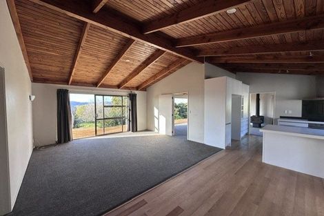 Photo of property in 401 Oneriri Road, Kaiwaka, 0573