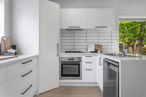 Photo of property in 19 Bounty Street, Bryndwr, Christchurch, 8053