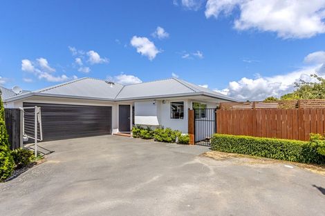 Photo of property in 1/271 Avonhead Road, Avonhead, Christchurch, 8042