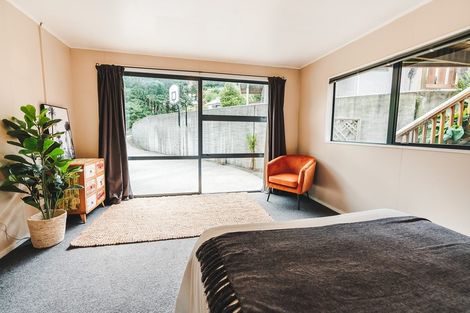 Photo of property in 235 Fernhill Road, Sunshine Bay, Queenstown, 9300