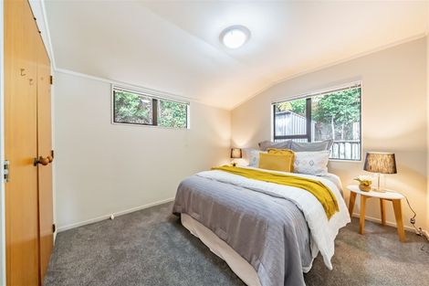 Photo of property in 92d Kamahi Street, Stokes Valley, Lower Hutt, 5019