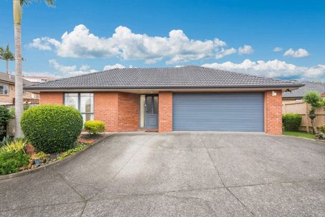 Photo of property in 29 Nimstedt Avenue, Oteha, Auckland, 0632