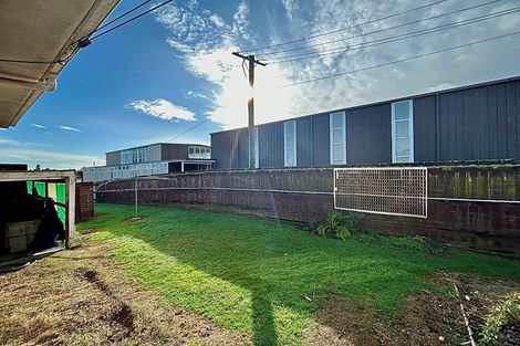 Photo of property in 5/42 Clevedon Road, Papakura, 2110