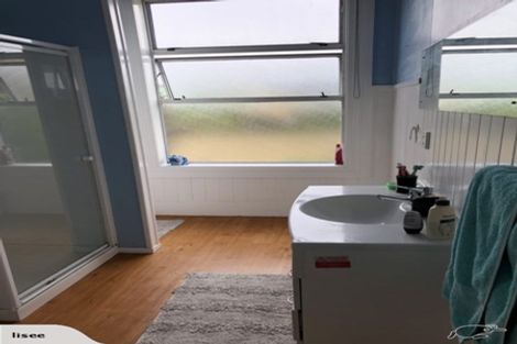 Photo of property in 22a Rangiuia Road, Tolaga Bay, 4077