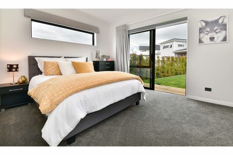 Photo of property in 110 Arran Point Parade, Orewa, 0931