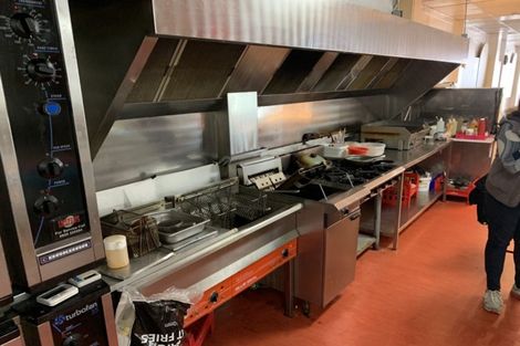 Photo of property in 4/11 Johnsonville Road, Johnsonville, Wellington, 6037