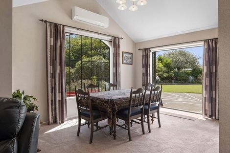 Photo of property in 79 Turuturu Road, Hawera, 4610