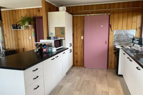 Photo of property in 42a Glanmire Road, Newlands, Wellington, 6037