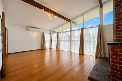 Photo of property in 33 Paramu Avenue, Birkdale, Auckland, 0626