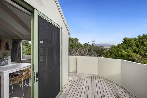 Photo of property in 83 The Esplanade, Raumati South, Paraparaumu, 5032