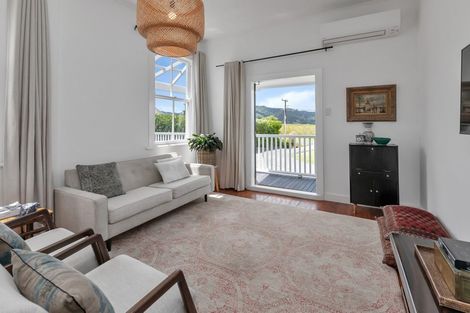 Photo of property in 34 Beach Road, Onerahi, Whangarei, 0110