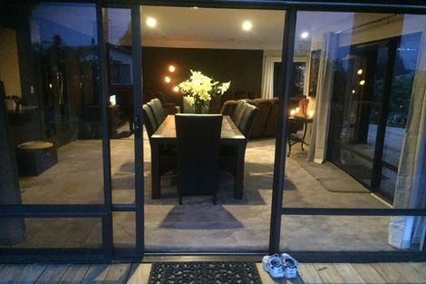 Photo of property in 9 Taurus Place, Kawaha Point, Rotorua, 3010