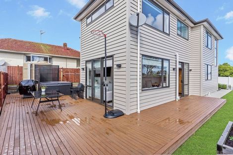 Photo of property in 39a Rodney Street, Howick, Auckland, 2014