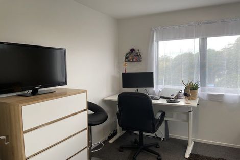 Photo of property in 3/130 Olliviers Road, Phillipstown, Christchurch, 8011