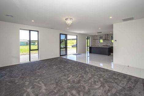 Photo of property in 32 Bill Harvey Drive, Halswell, Christchurch, 8025