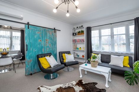 Photo of property in 28 Garrison Street, Carterton, 5713