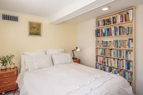 Photo of property in 8 Leveson Street, Strathmore Park, Wellington, 6022