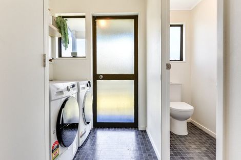 Photo of property in 4a Saint Lukes Place, Bader, Hamilton, 3206