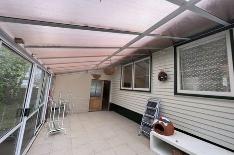 Photo of property in 56 Universal Drive, Henderson, Auckland, 0610