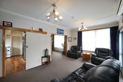 Photo of property in 213 Mcleod Street, Camberley, Hastings, 4120