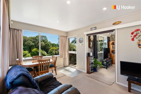 Photo of property in 10 Walton Park Avenue, Fairfield, Dunedin, 9018
