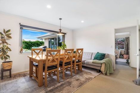 Photo of property in 9 Riverside Way, Amberley, 7410