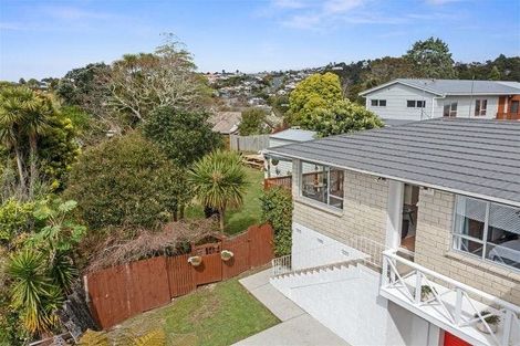 Photo of property in 2/24 Stredwick Drive, Torbay, Auckland, 0630