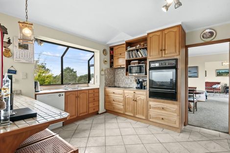 Photo of property in 31 Bellbird Rise, Murrays Bay, Auckland, 0630