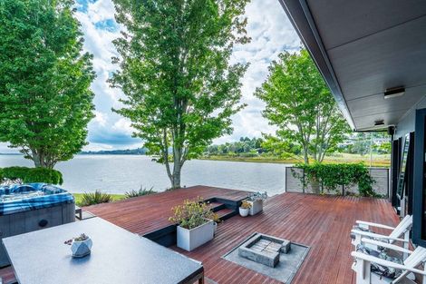 Photo of property in 6 Harbourside Way, Welcome Bay, Tauranga, 3112