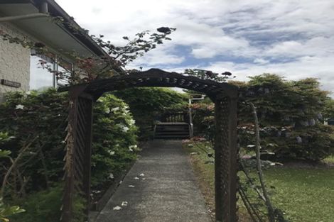 Photo of property in 22 Glen Road, Ranui, Auckland, 0612