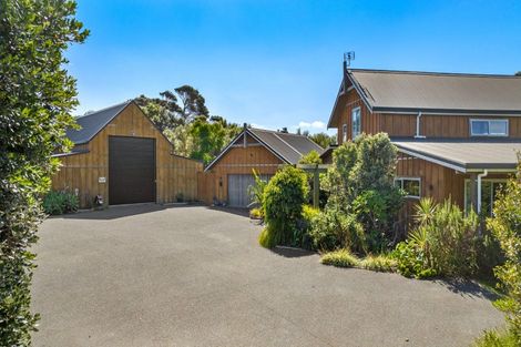 Photo of property in 516 Fordyce Road, South Head, Helensville, 0874