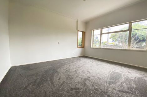 Photo of property in 277 Hobsonville Road, Hobsonville, Auckland, 0618