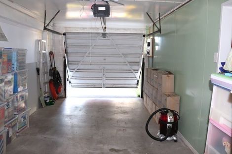 Photo of property in 2/47 Braemar Road, Rothesay Bay, Auckland, 0630