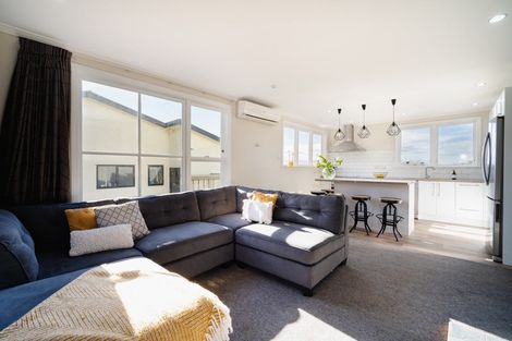 Photo of property in 11 Mcdonald Street, Brockville, Dunedin, 9011