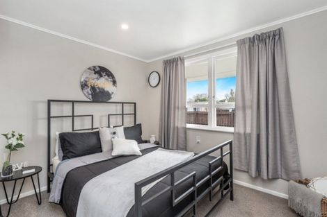 Photo of property in 1 Le Quesne Place, Fairfield, Hamilton, 3214