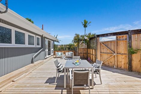 Photo of property in 5 Culver Terrace, Howick, Auckland, 2014