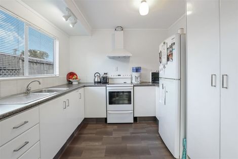 Photo of property in 2/69a Godley Road, Green Bay, Auckland, 0604