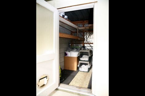 Photo of property in 2/1 Glengowan Place, Conifer Grove, Takanini, 2112