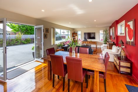 Photo of property in 52 Gould Crescent, Woolston, Christchurch, 8023