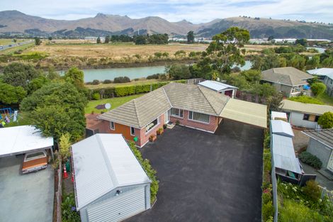 Photo of property in 52 Gould Crescent, Woolston, Christchurch, 8023