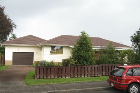 Photo of property in 9 Tyndrum Place, Highland Park, Auckland, 2010