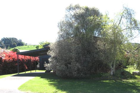 Photo of property in 2 Cherry Lane, Acacia Bay, Taupo, 3330