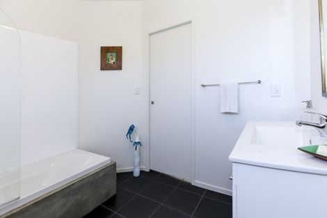 Photo of property in 7 Valerie Place, Stepneyville, Nelson, 7010