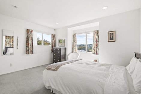 Photo of property in 1/46 Blakeborough Drive, Forrest Hill, Auckland, 0620