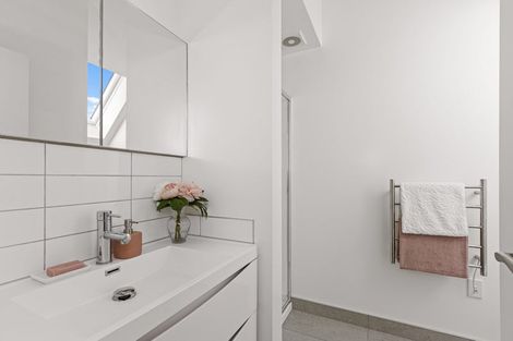 Photo of property in 3/90 Edgeware Road, St Albans, Christchurch, 8014