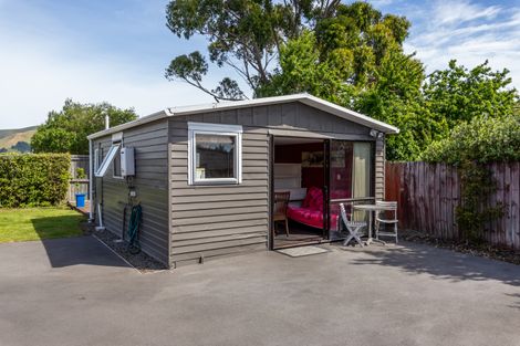 Photo of property in 52 Gould Crescent, Woolston, Christchurch, 8023
