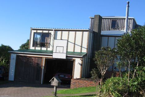 Photo of property in 32 Wingfield Place, Churton Park, Wellington, 6037