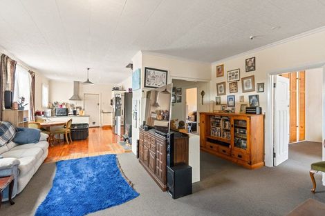 Photo of property in 7 Athol Place, Ravensbourne, Dunedin, 9022