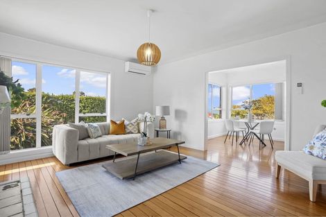 Photo of property in 1/1 Picton Street, Howick, Auckland, 2014